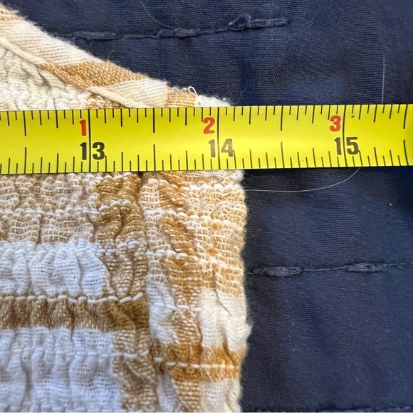 American Eagle Crop Tank Top size Medium - Picture 7 of 7